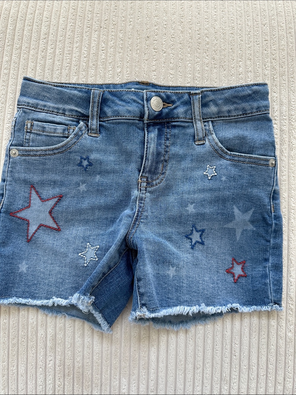 Cat & Jack Denim Shorts with Star Embroidery in Size M (8)